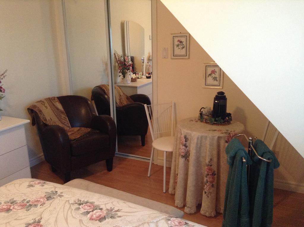 Douces Evasions Bed & Breakfast Saint-Anselme Bagian luar foto