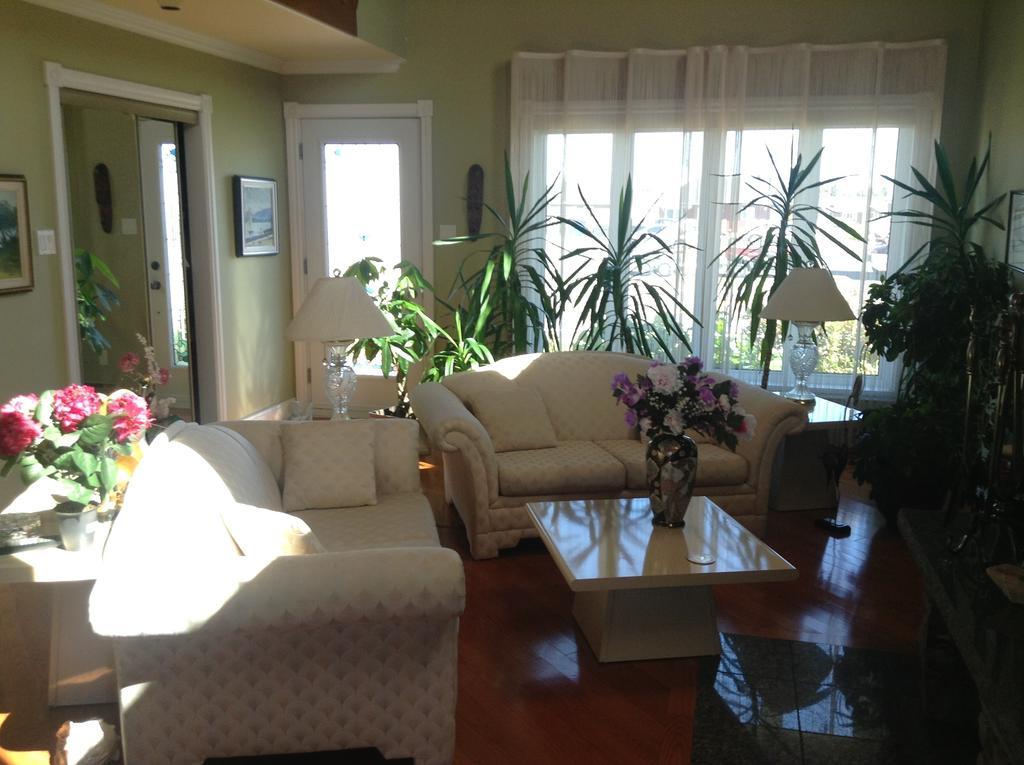 Douces Evasions Bed & Breakfast Saint-Anselme Bagian luar foto